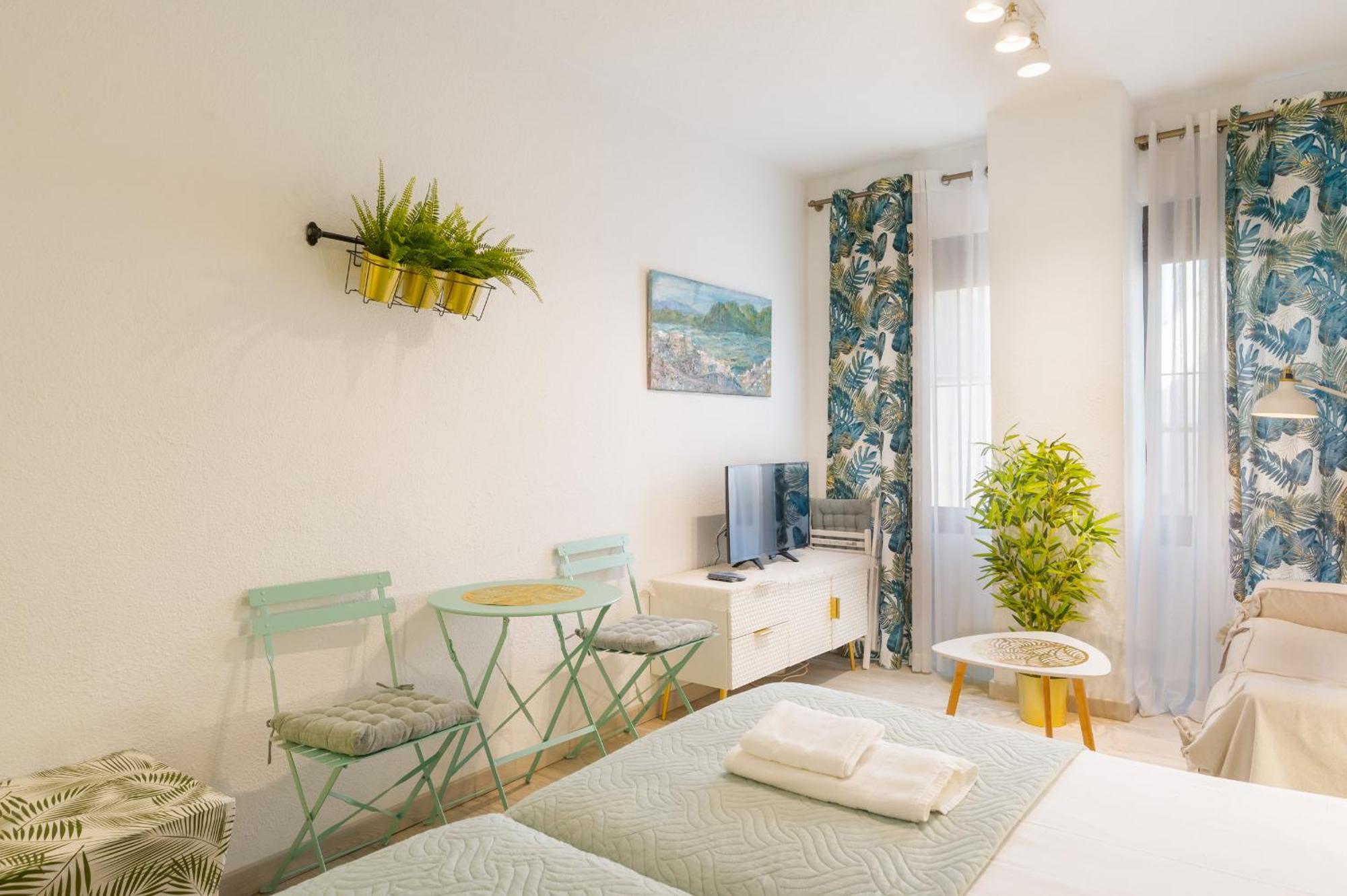 Comfortable And Functional In Triana Sevilha
